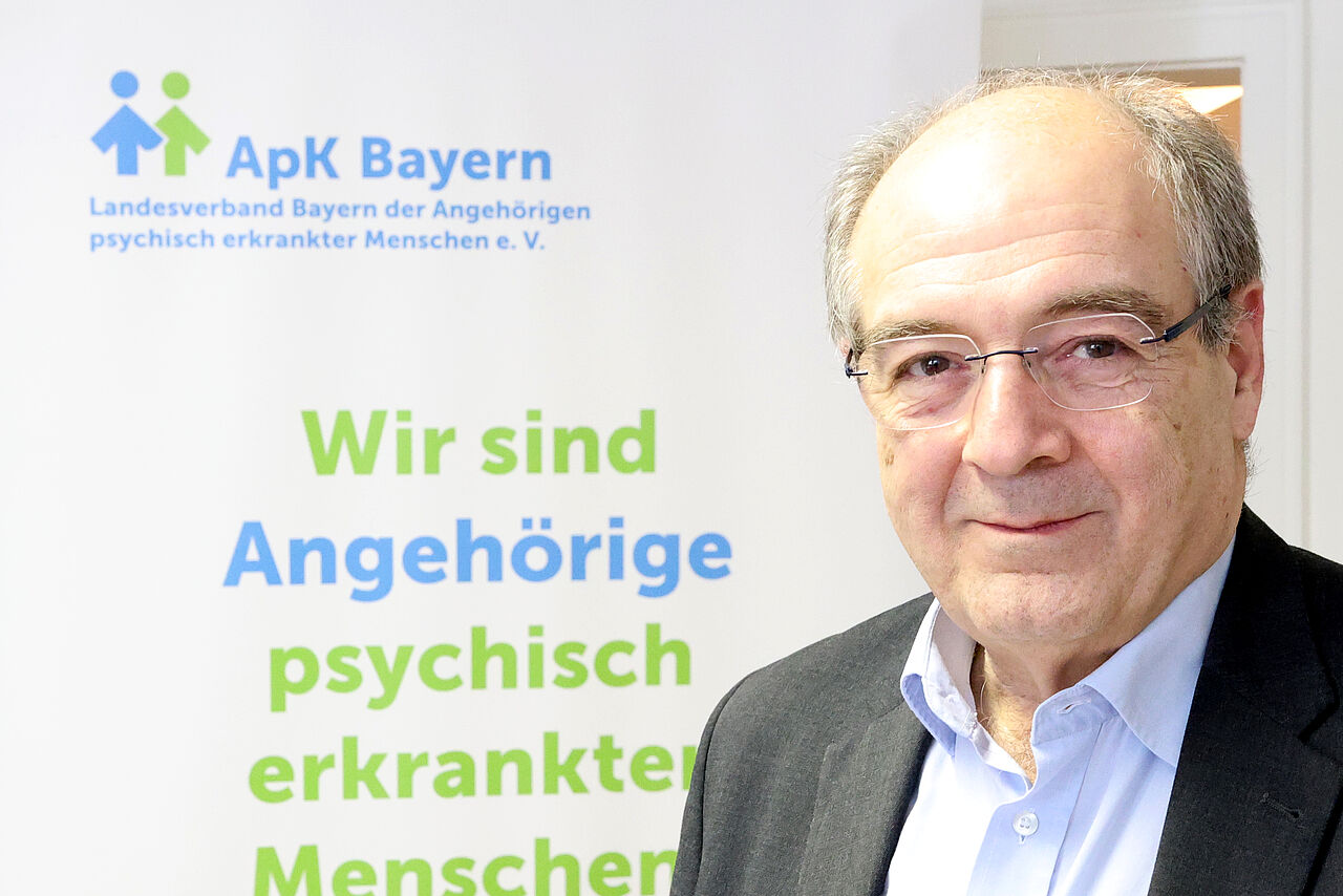 Portraitbild von Kaveh Tarbiat